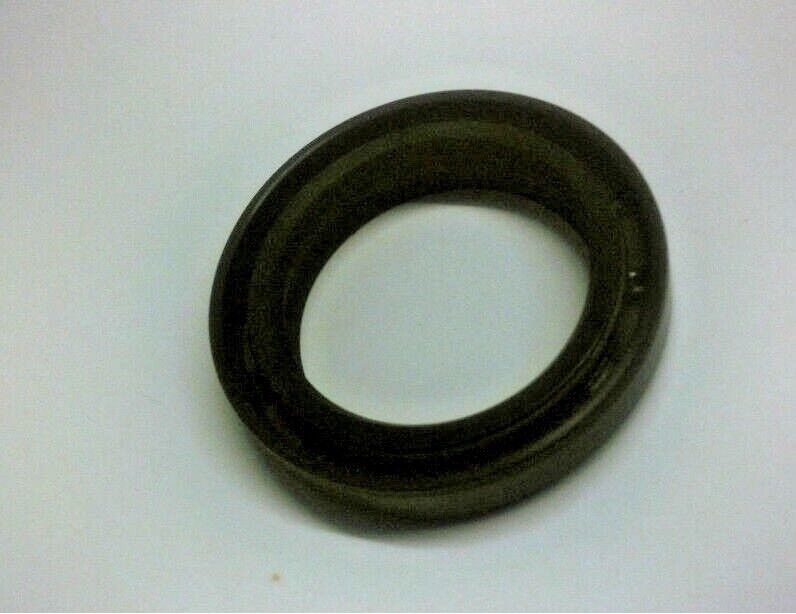 GEARBOX REAR OIL SEAL x1 (Wolseley 6/90) (Ser.1 Late,2 & 3) (** From 1956- 59 **)